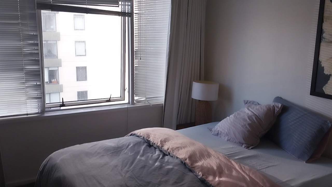 Furnished room with ensuite in a flatshare