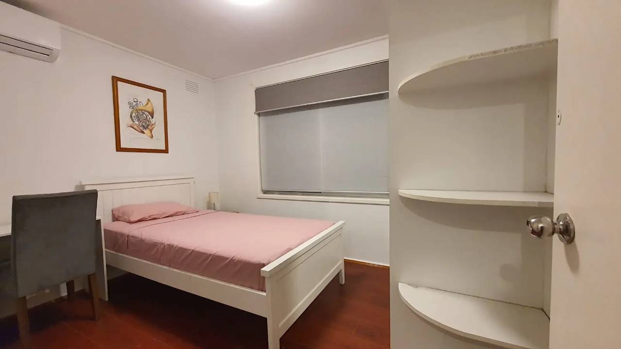 Furnished room in a share house