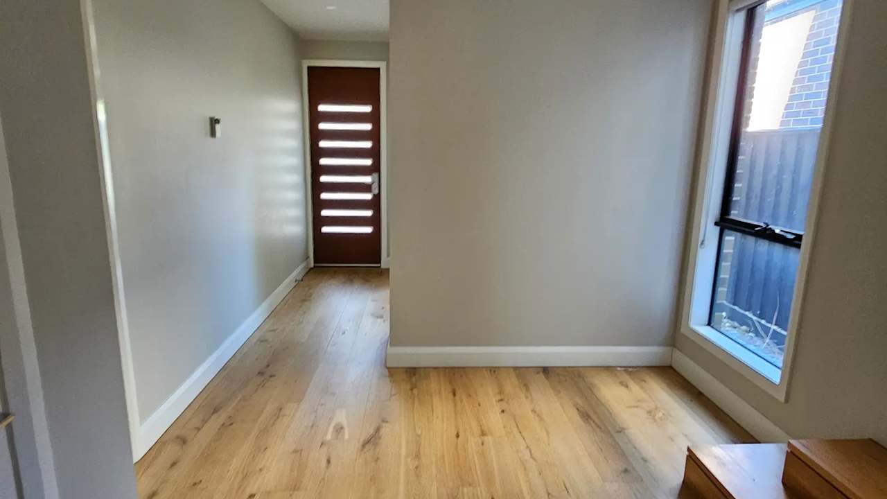 Unfurnished room in a share house