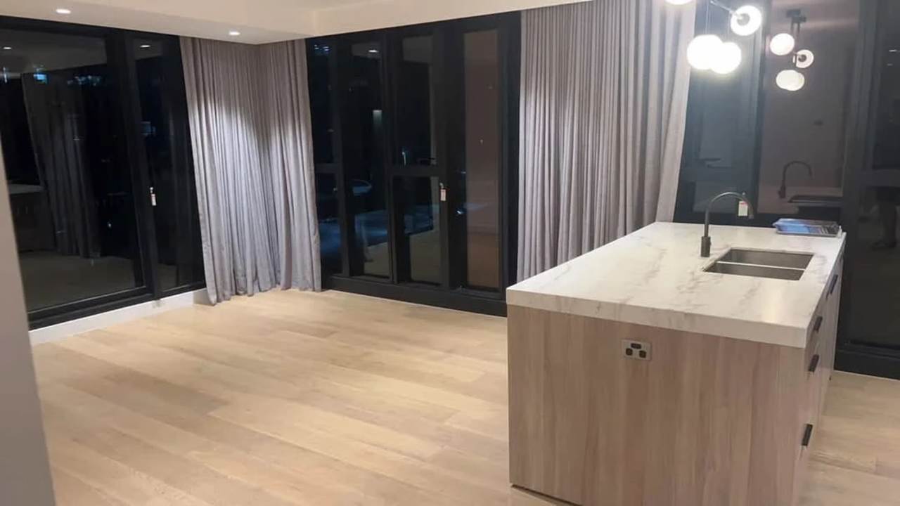 Unfurnished room in a flatshare