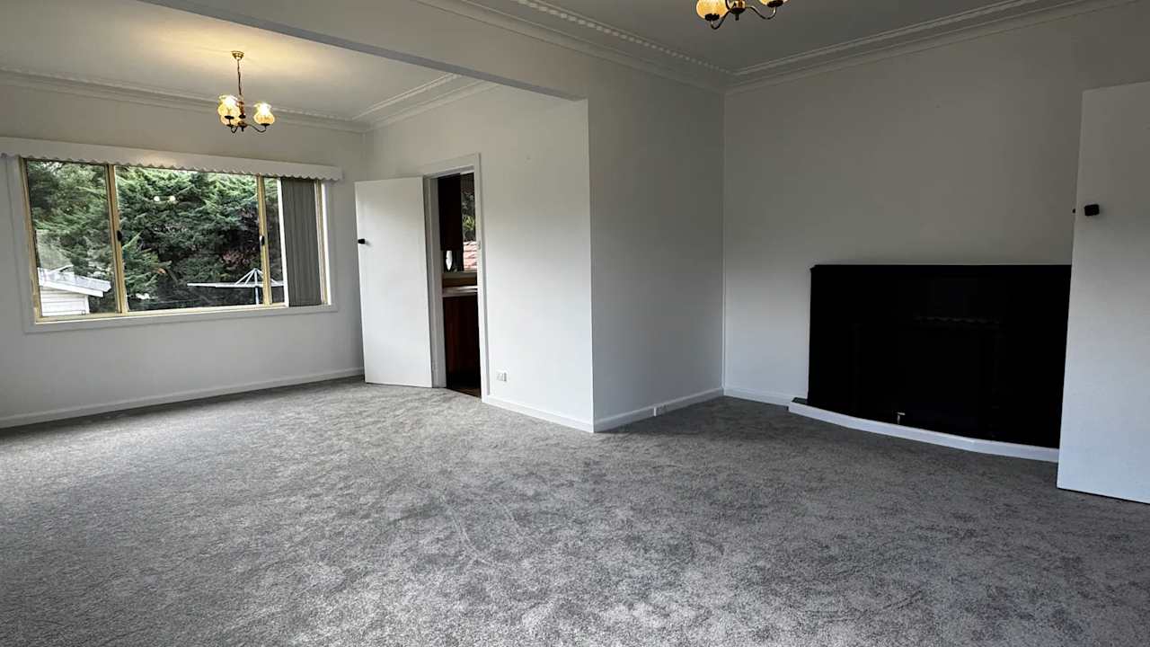 Whole property with 3 rooms for rent