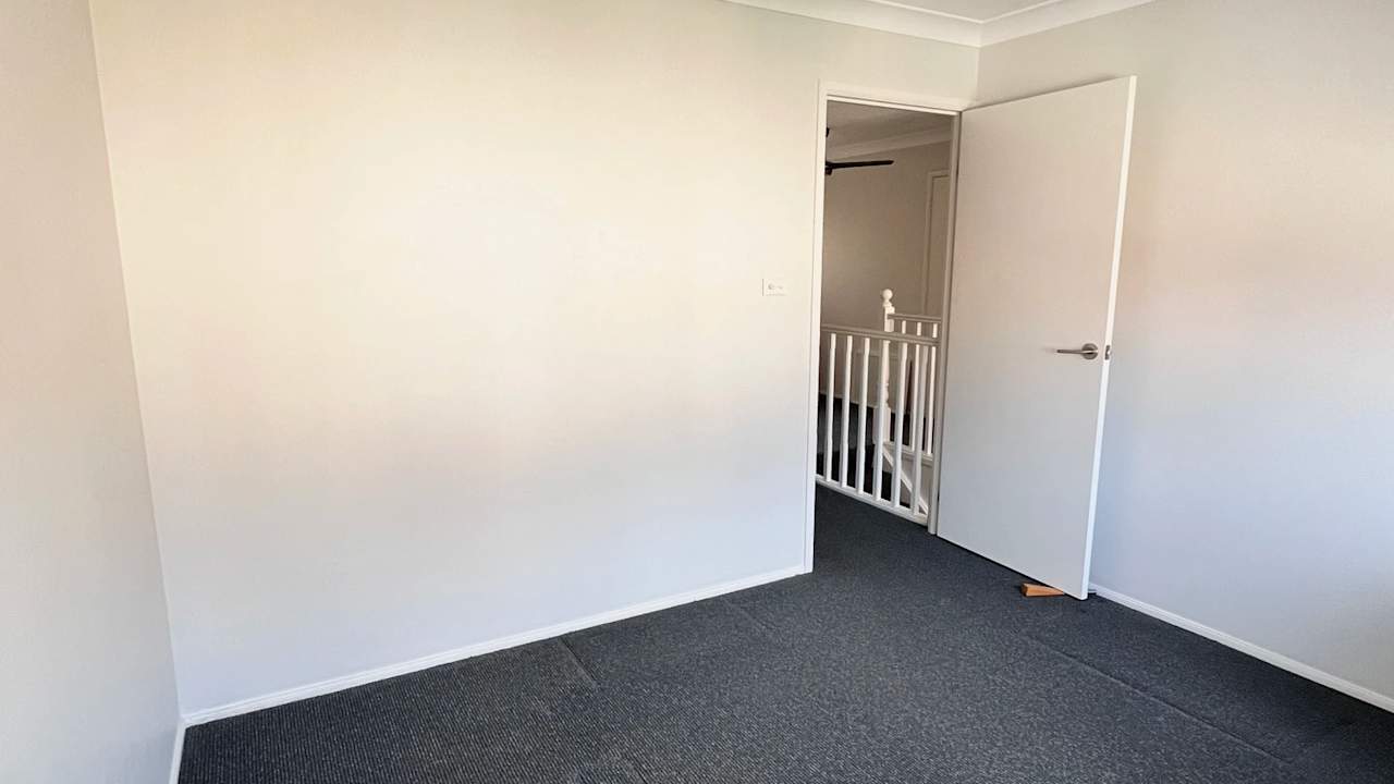Unfurnished room in a share house
