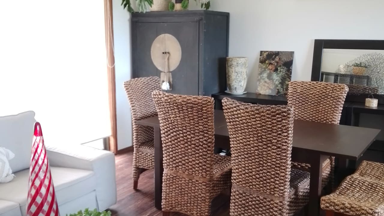 Room in a share house