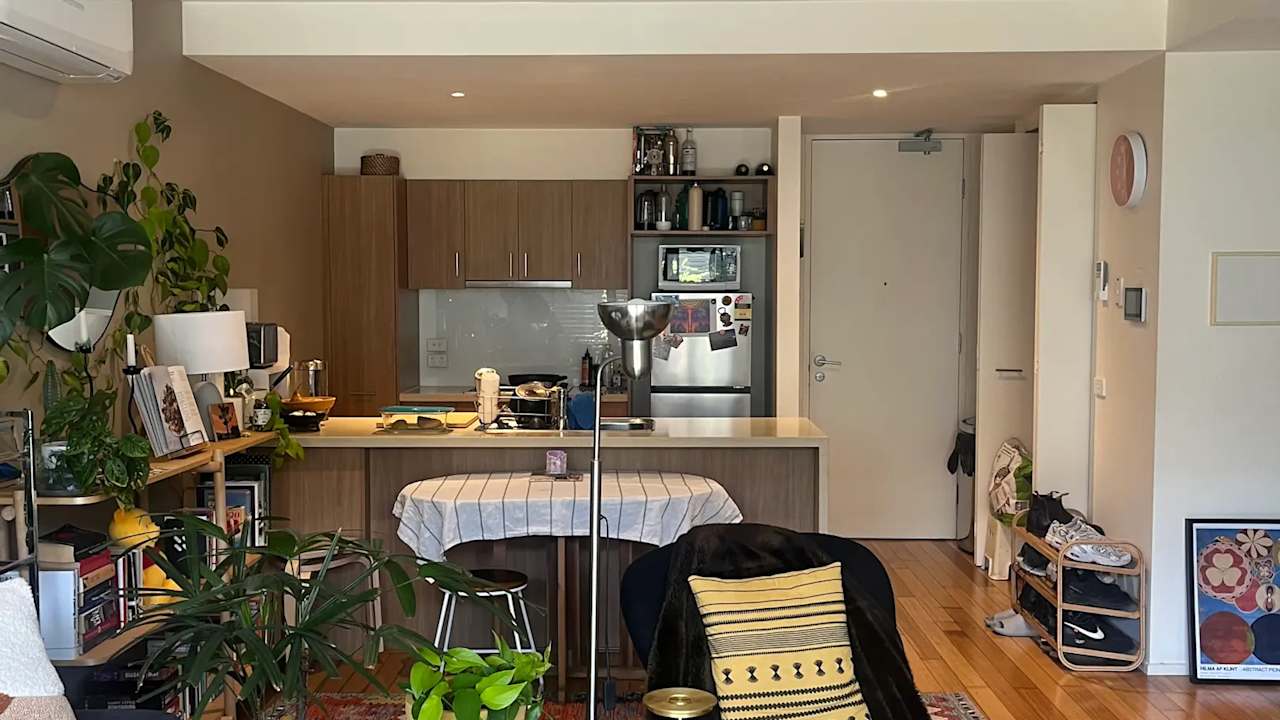 Furnished room with own bathroom