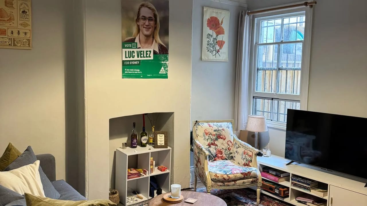 Room in a share house