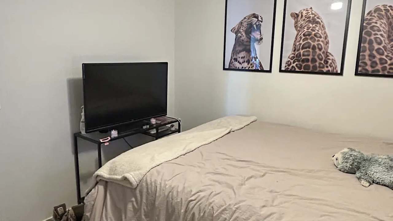 Unfurnished room in a share house