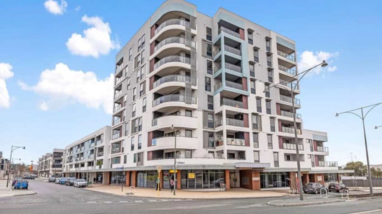 Whole property with 2 rooms for rent