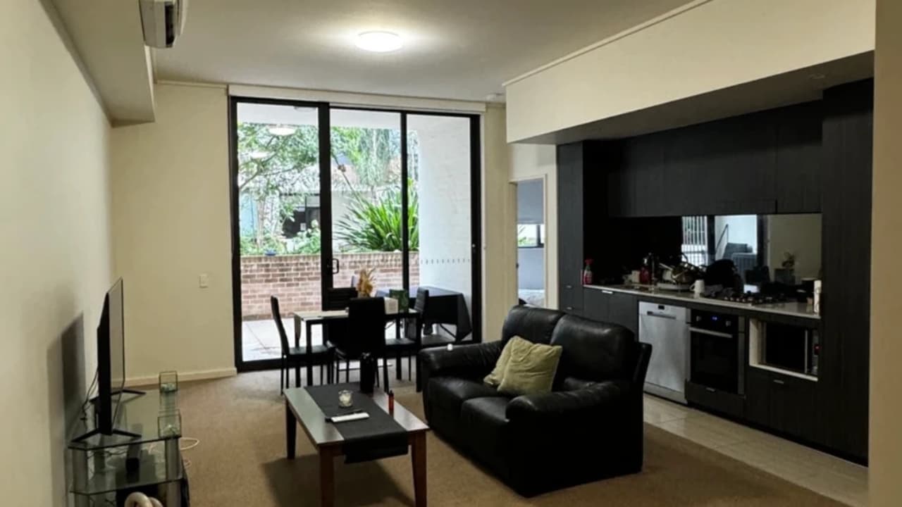 Unfurnished room with own bathroom