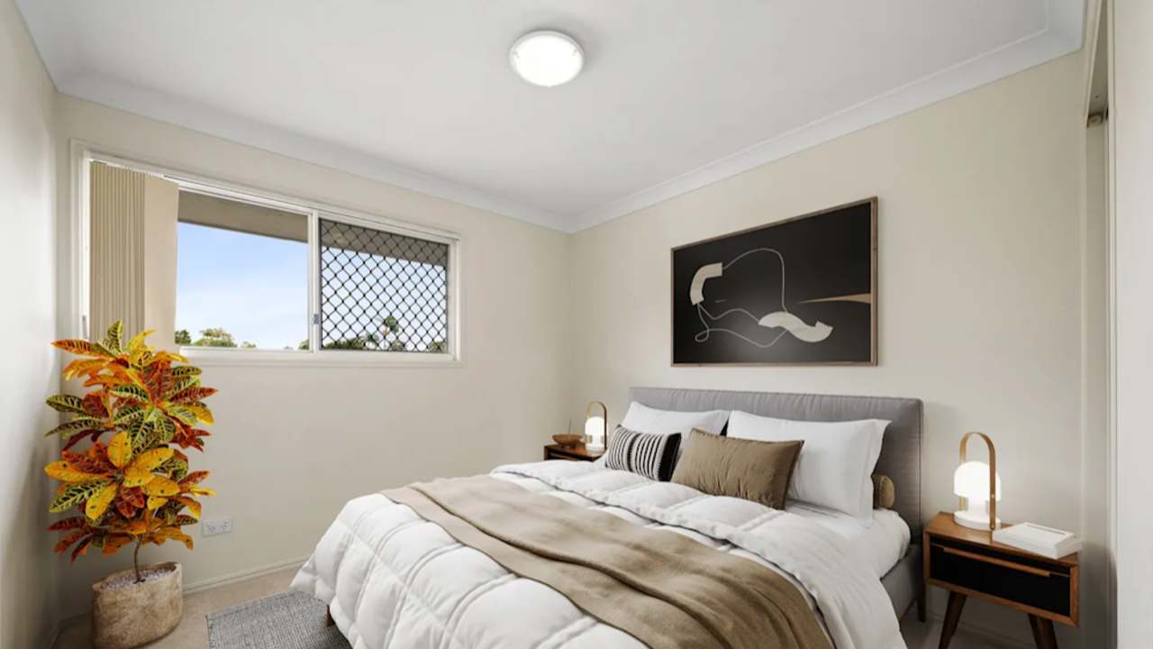 Room in a share house