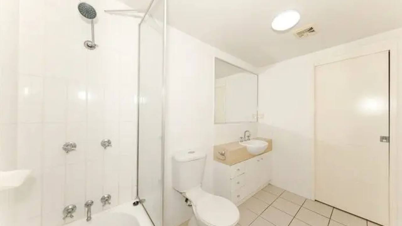Unfurnished room with own bathroom