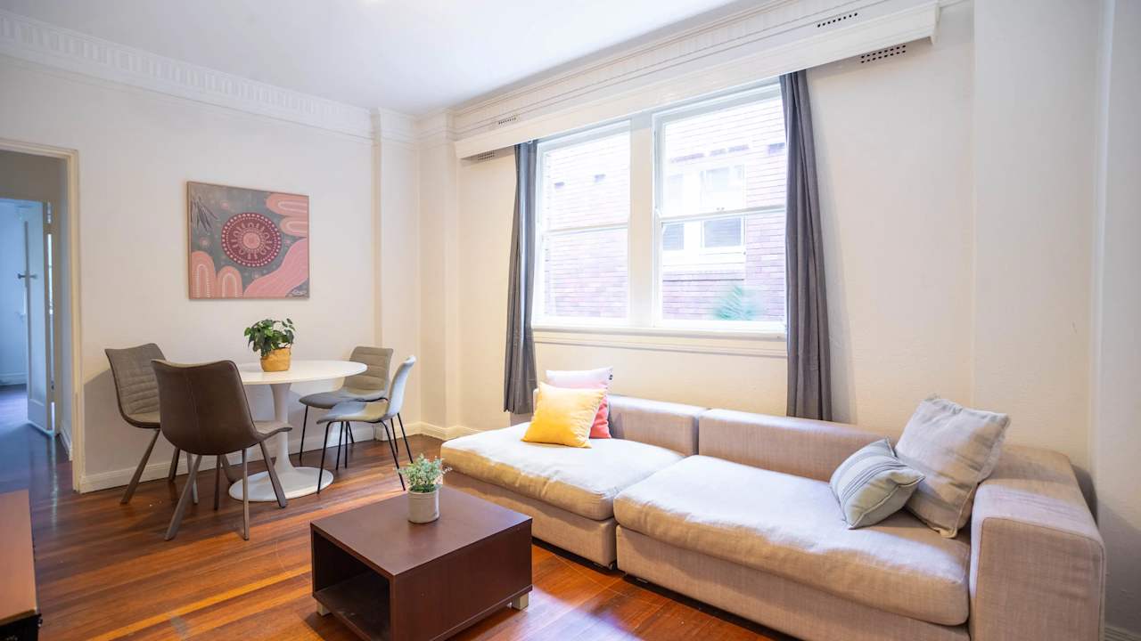 Whole property with 2 rooms for rent