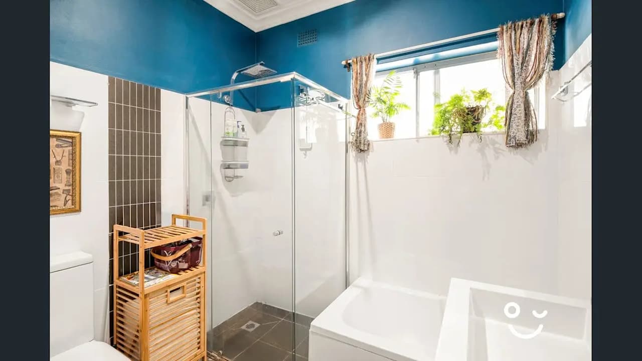 Unfurnished room in a share house