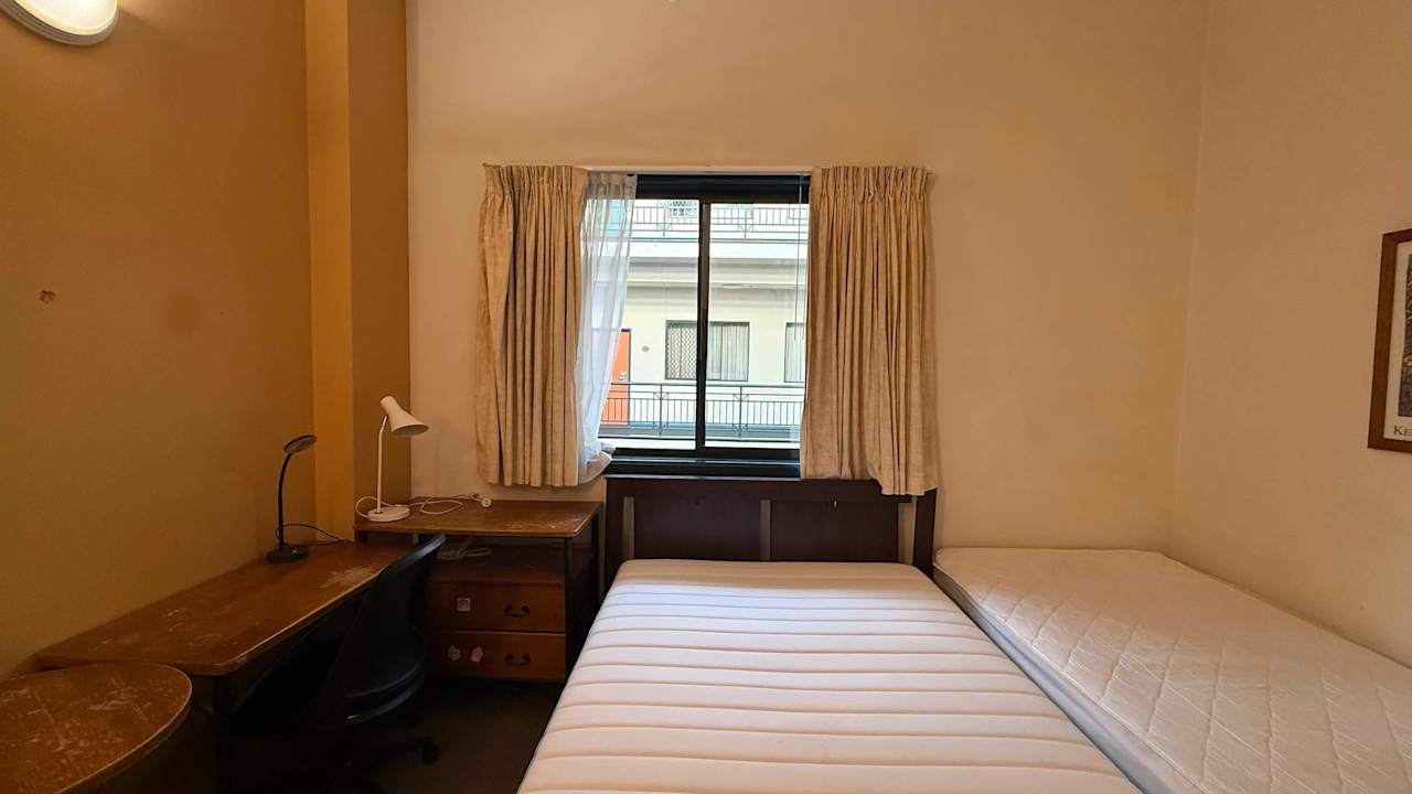 Furnished room studio flat for rent
