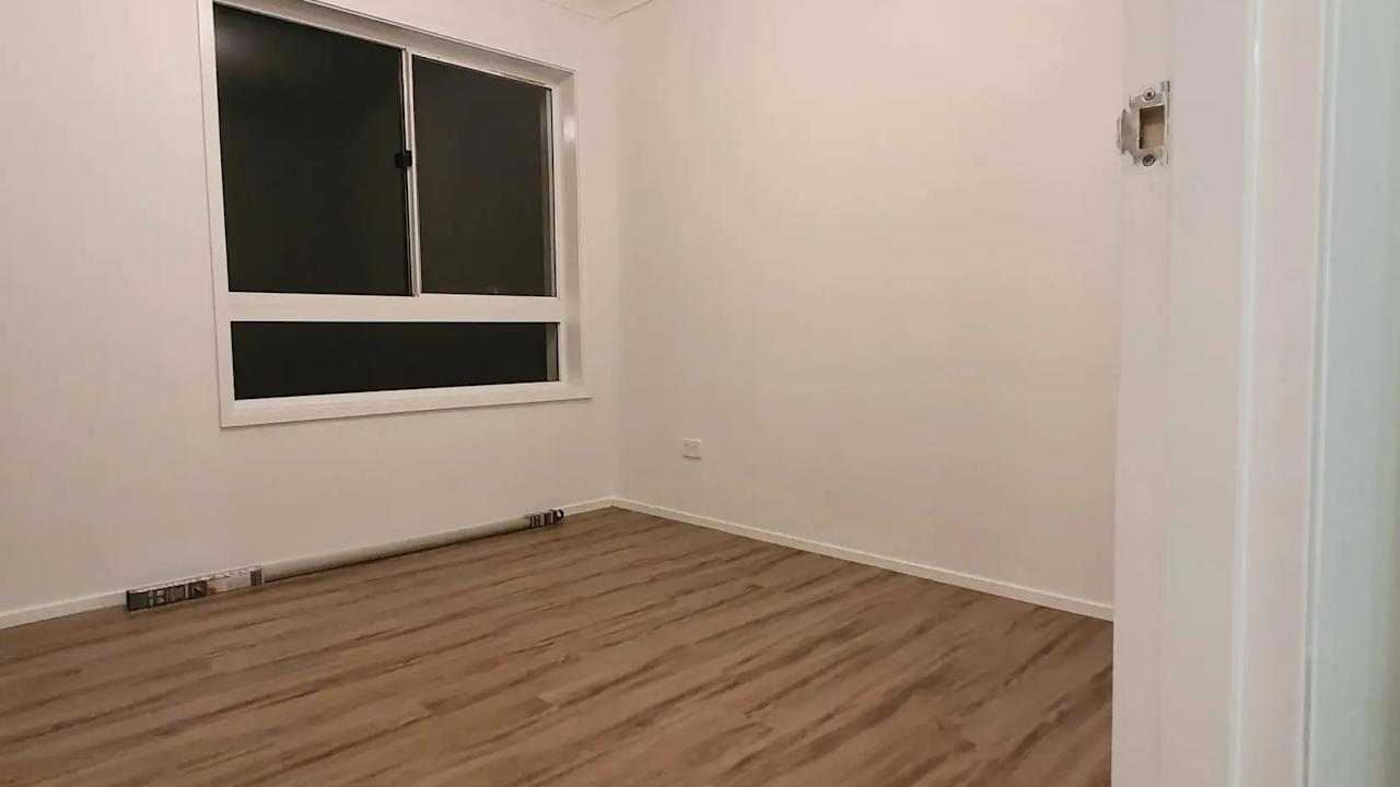 Unfurnished room with own bathroom