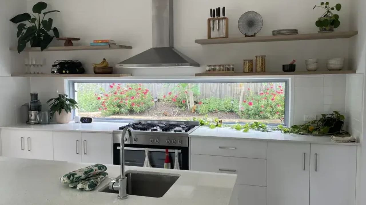 Room in a share house