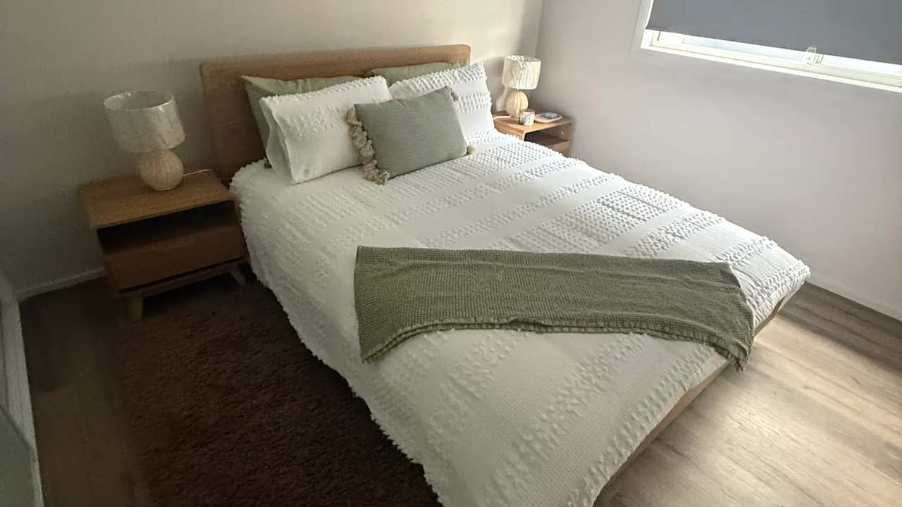 Room in a share house