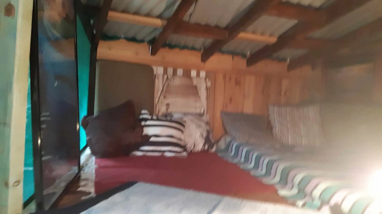 Room in a share house