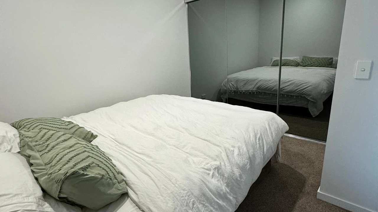 Whole property with 2 rooms for rent