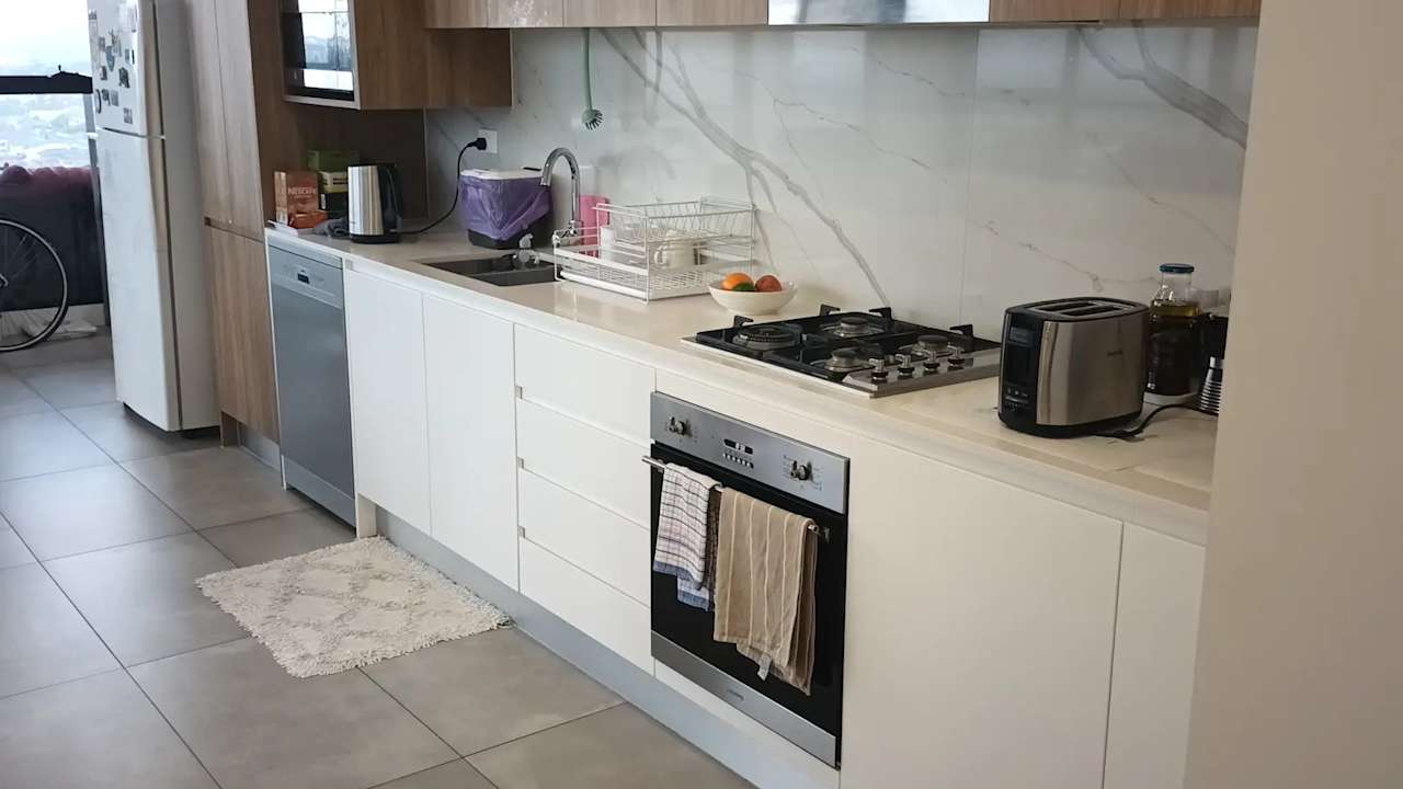 Furnished room with own bathroom