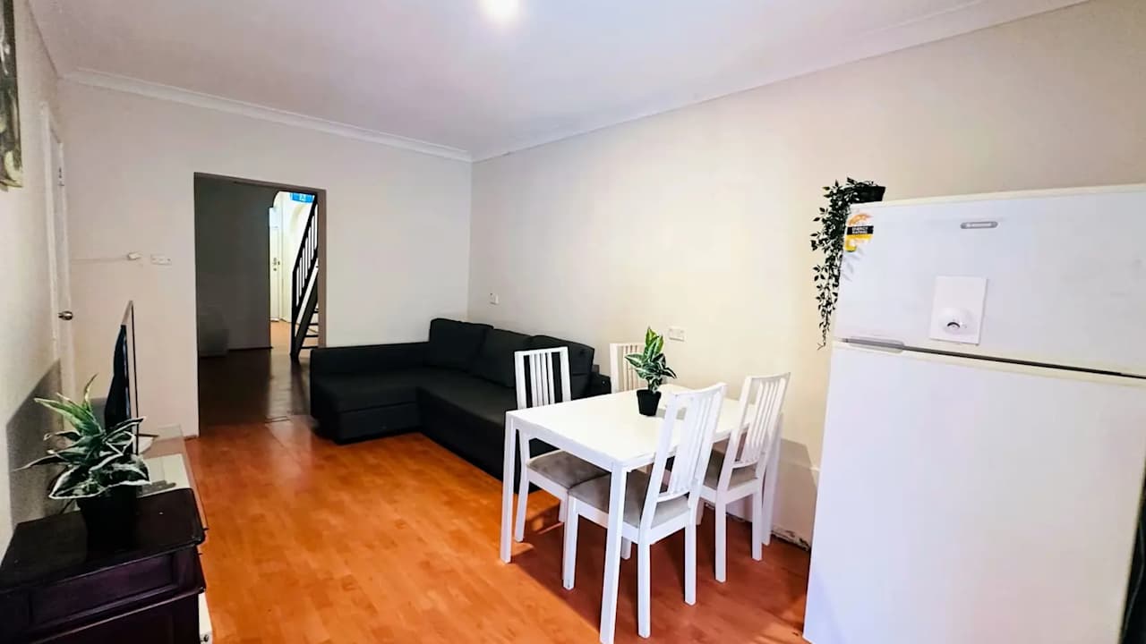 Furnished room in a share house