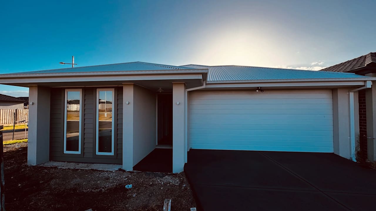 Whole property with 4 rooms for rent