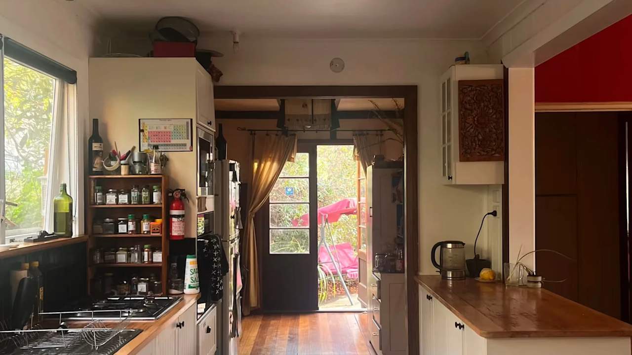 Unfurnished room in a share house