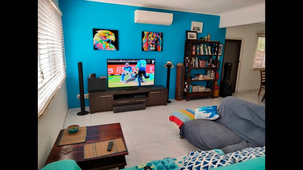 Room in a share house