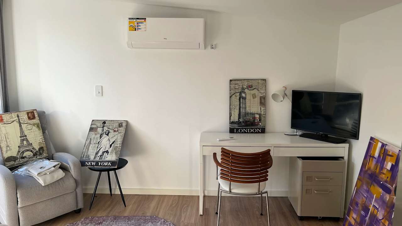 Furnished room studio flat for rent