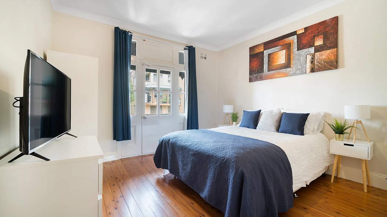 Furnished room in a share house