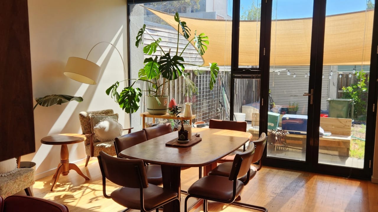 Unfurnished room in a share house