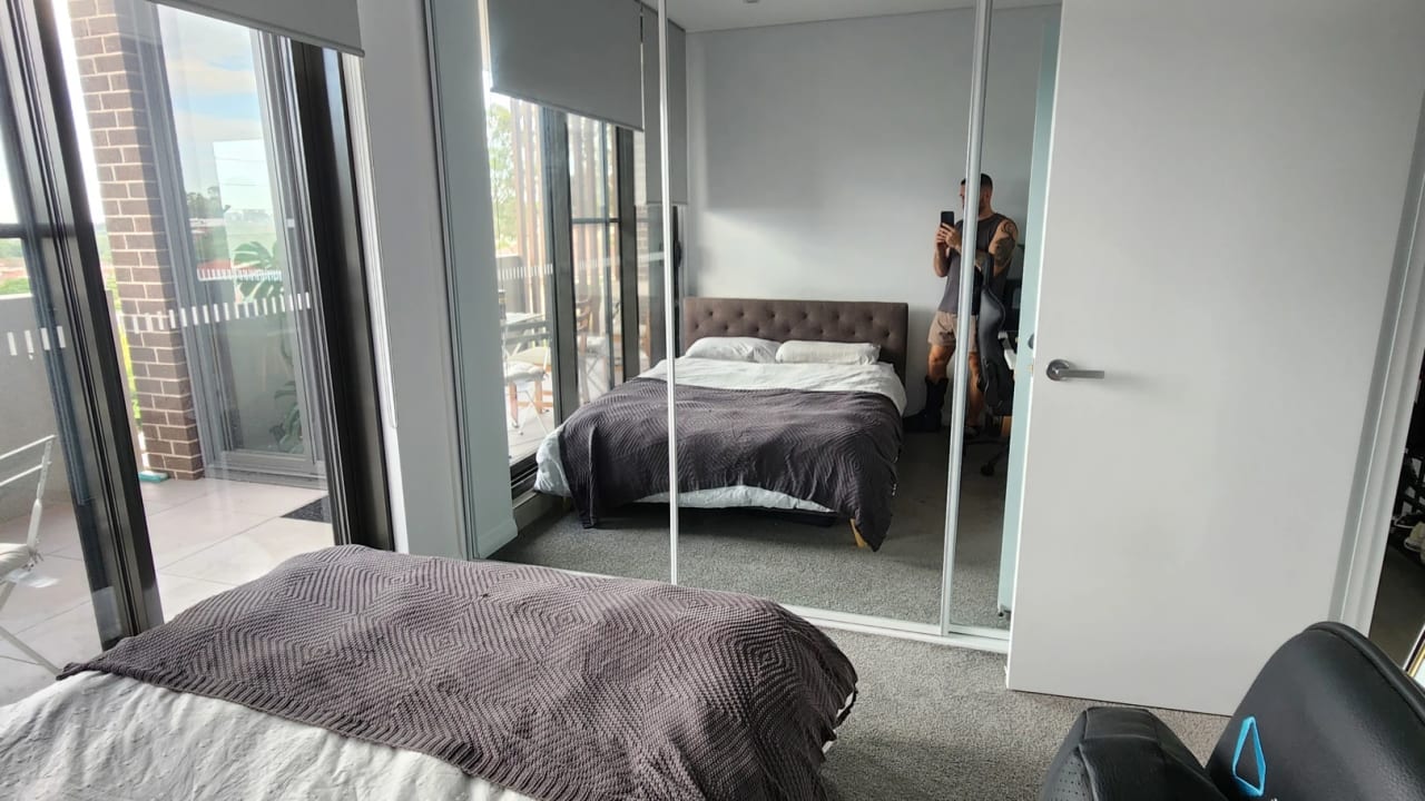 Furnished room with own bathroom