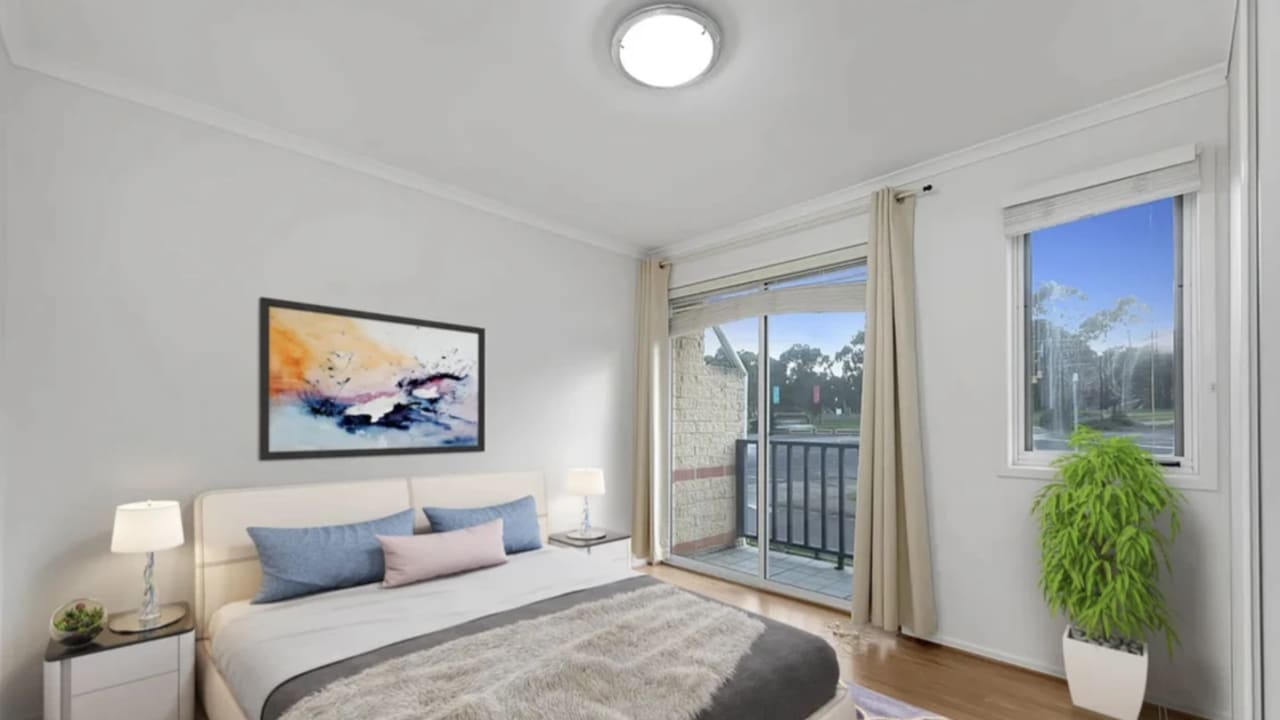 Furnished room with own bathroom