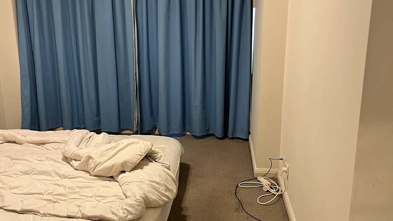Furnished room with own bathroom
