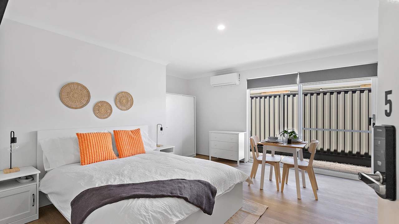 Furnished room with ensuite in a share house