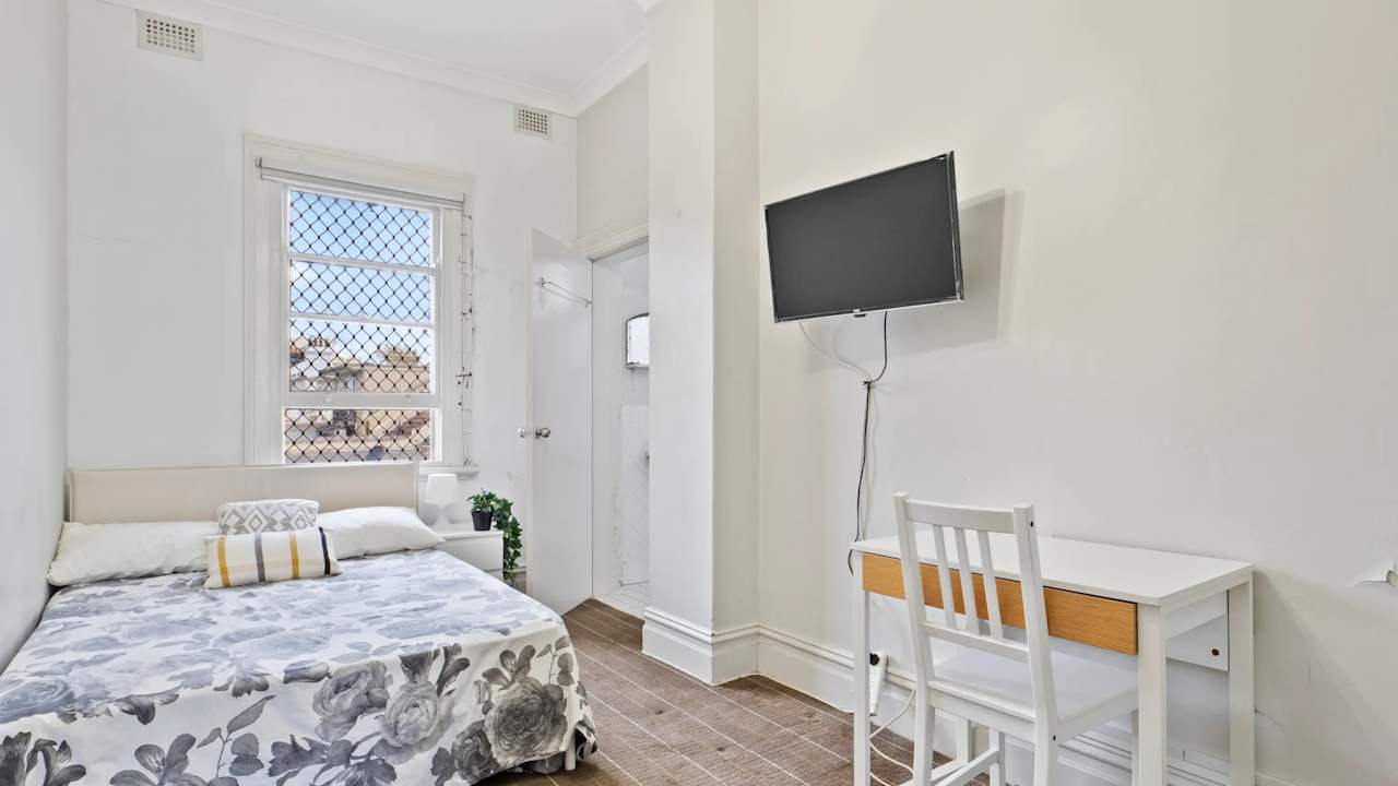 Furnished room with ensuite in a share house