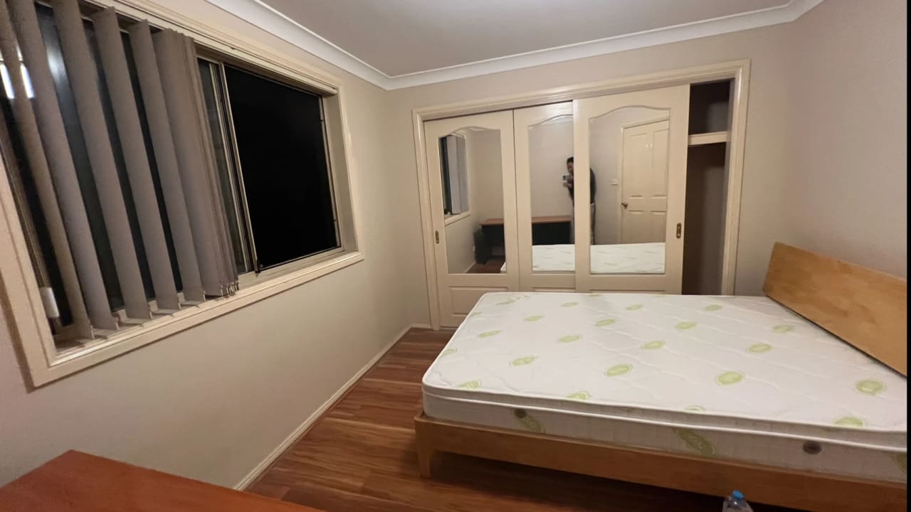 Furnished room with own bathroom