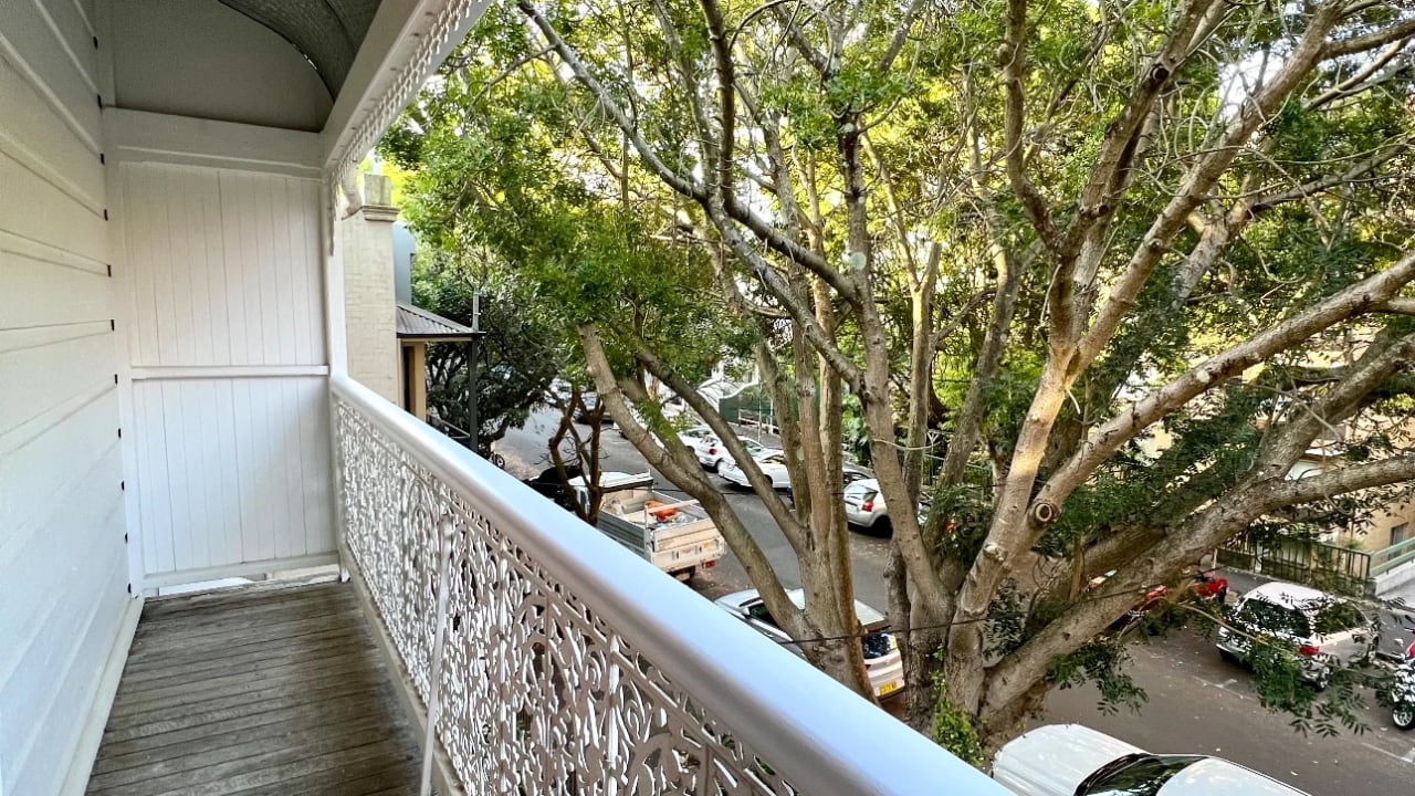 Whole property with 3 rooms for rent