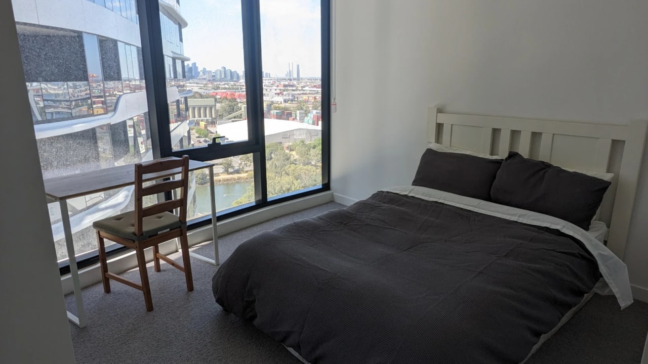 Furnished room with own bathroom