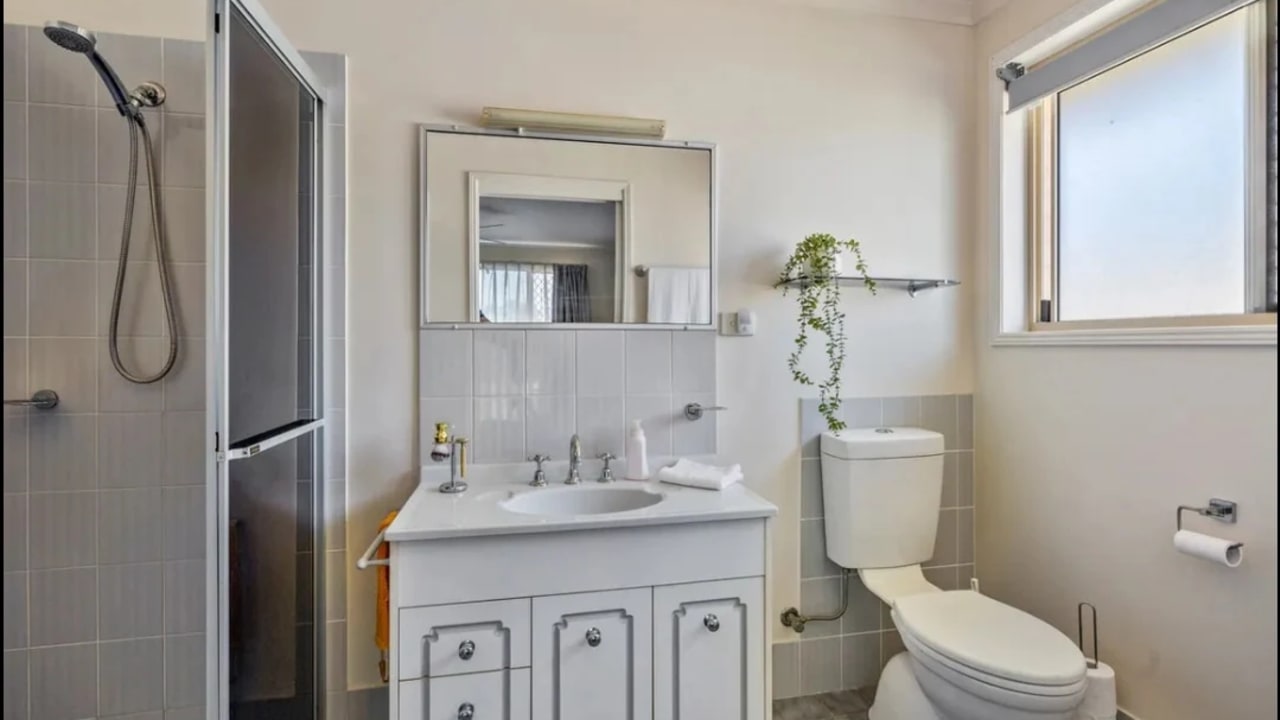 Unfurnished room with ensuite in a share house
