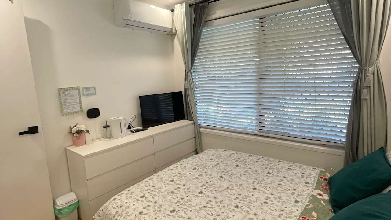 Room in a share house