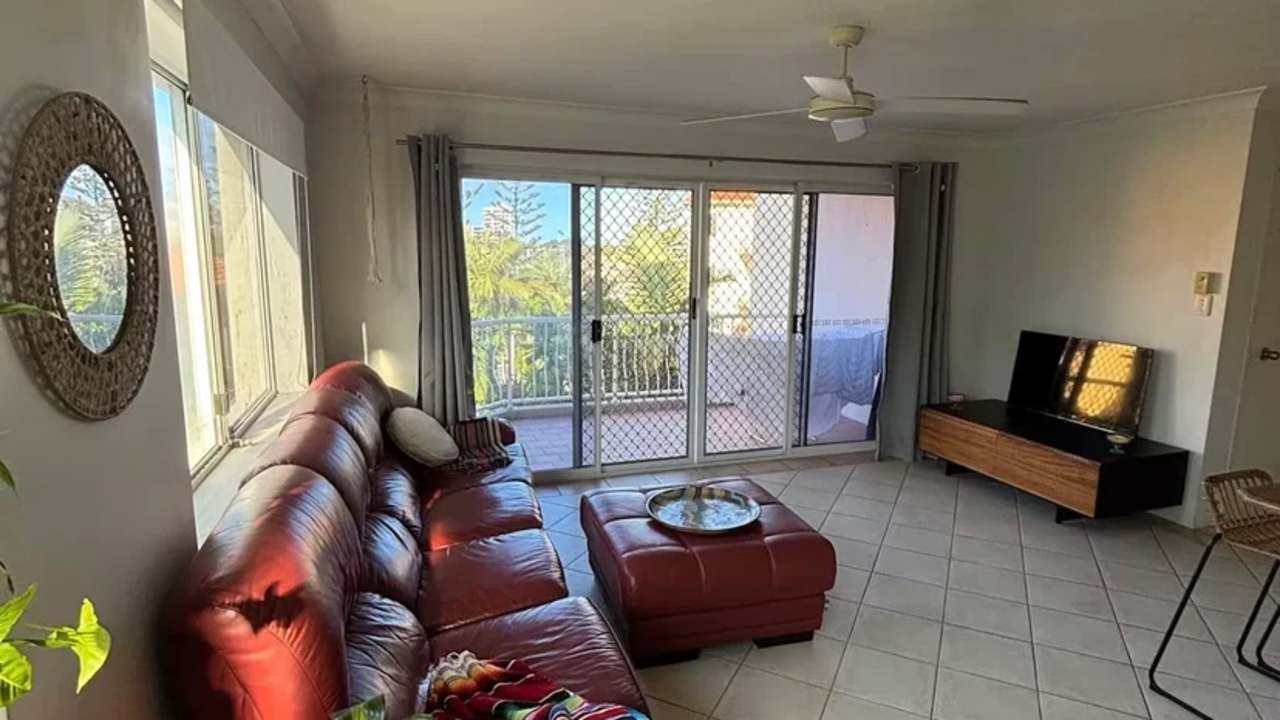 Unfurnished room with own bathroom