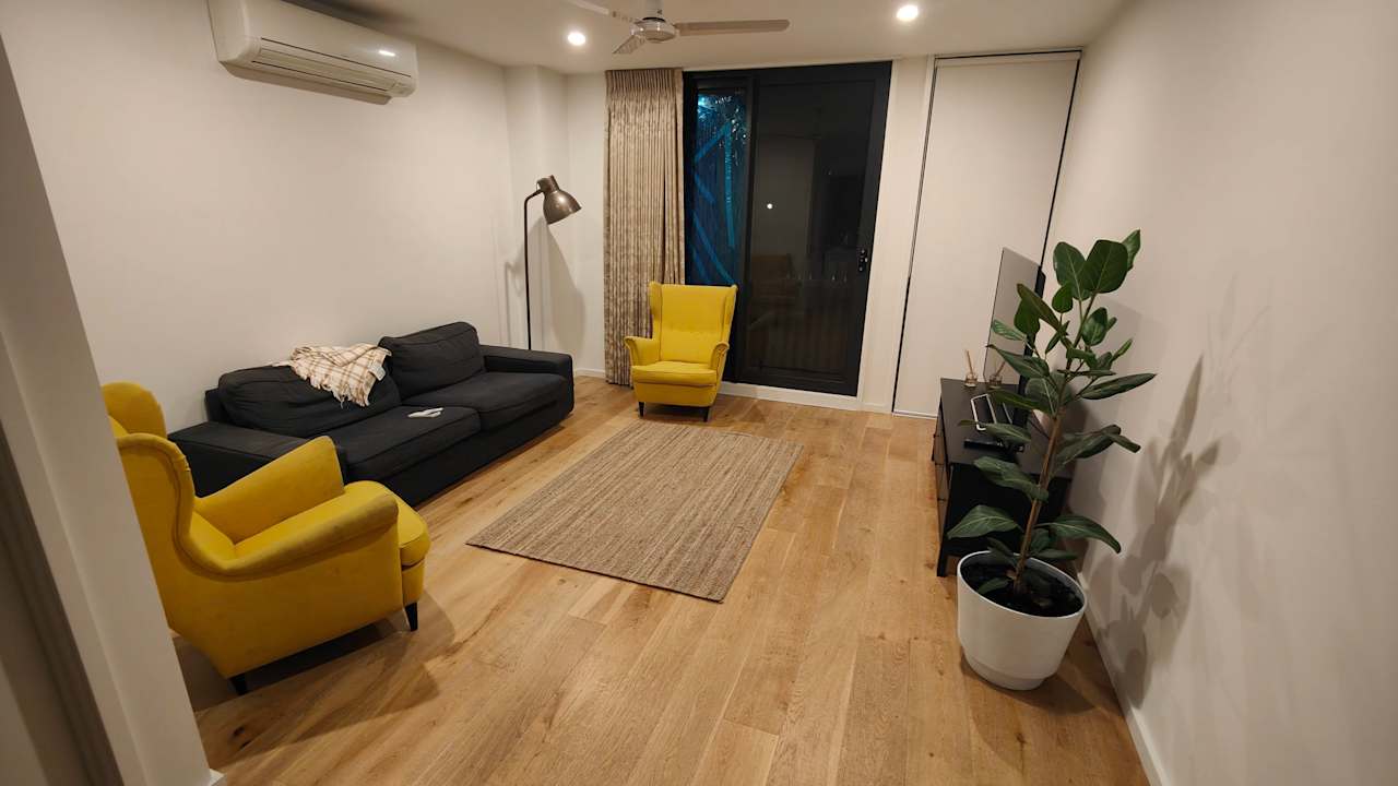 Furnished room with ensuite in a share house