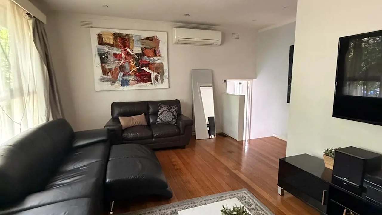 Whole property with 3 rooms for rent