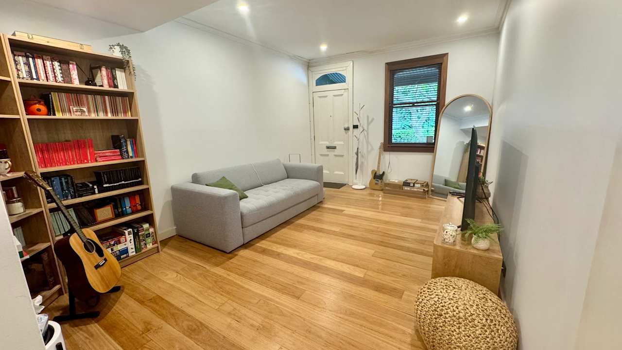 Room with ensuite in a share house