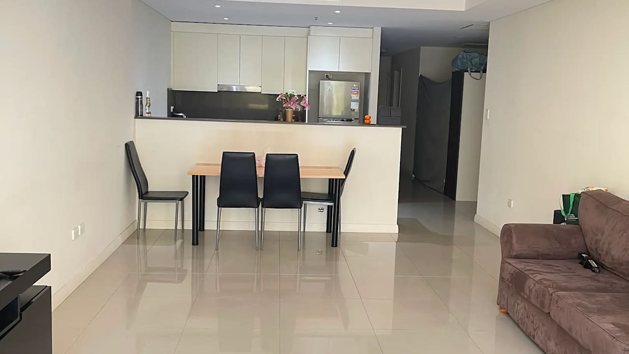 Furnished room in a flatshare