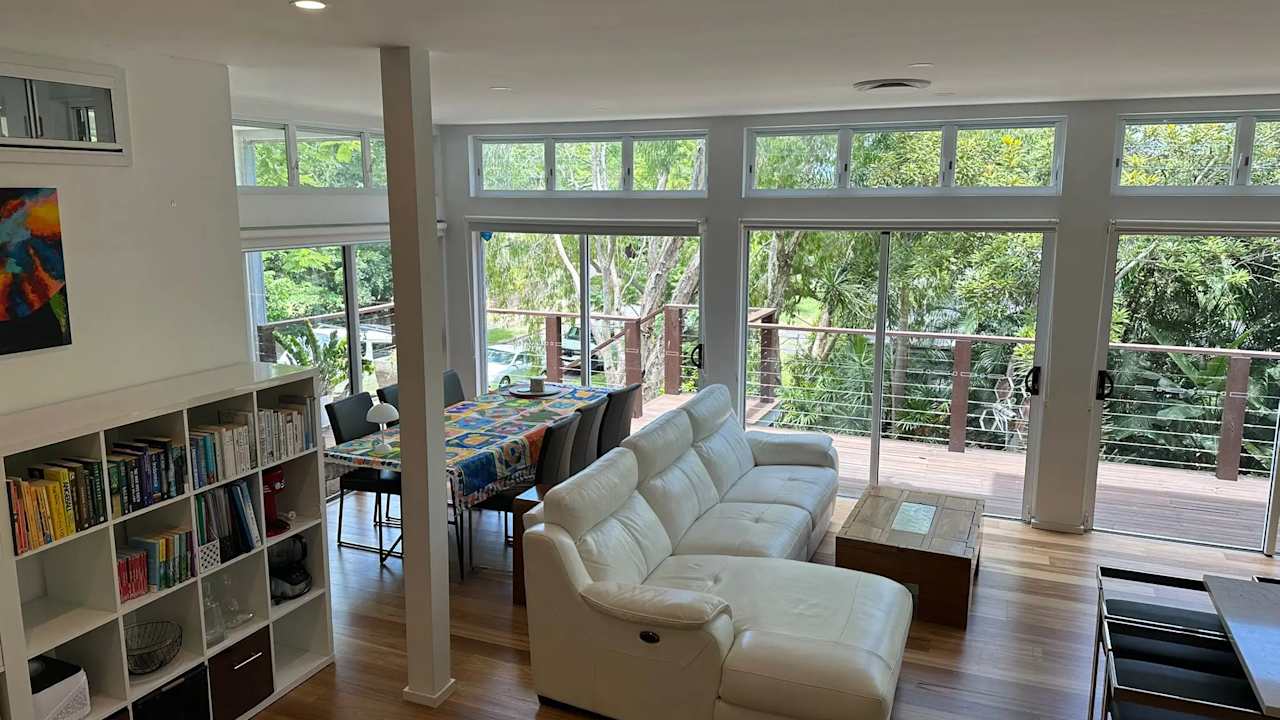 Furnished room in a share house