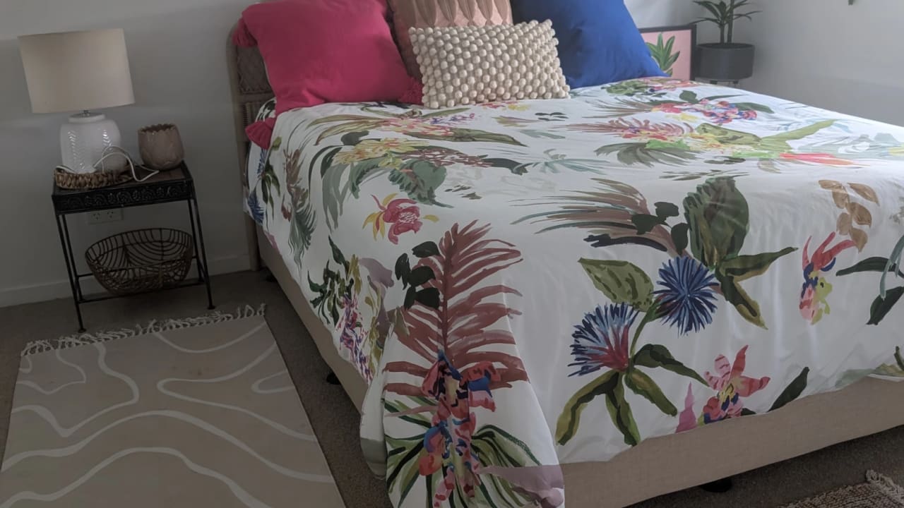 Furnished room with own bathroom