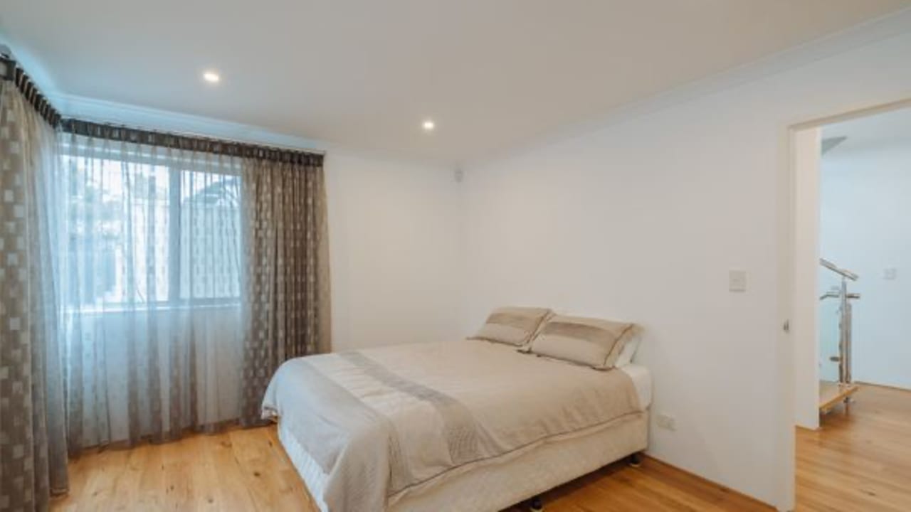 Room with ensuite in a share house