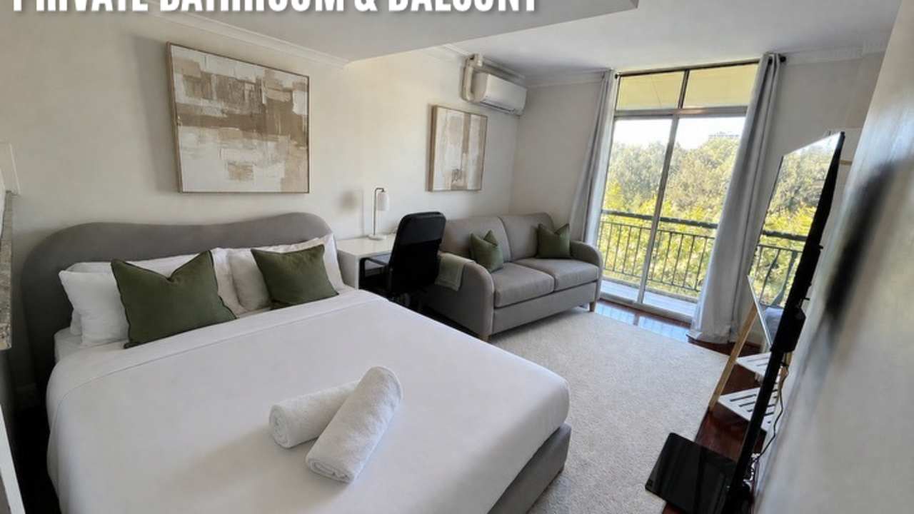Furnished room with own bathroom