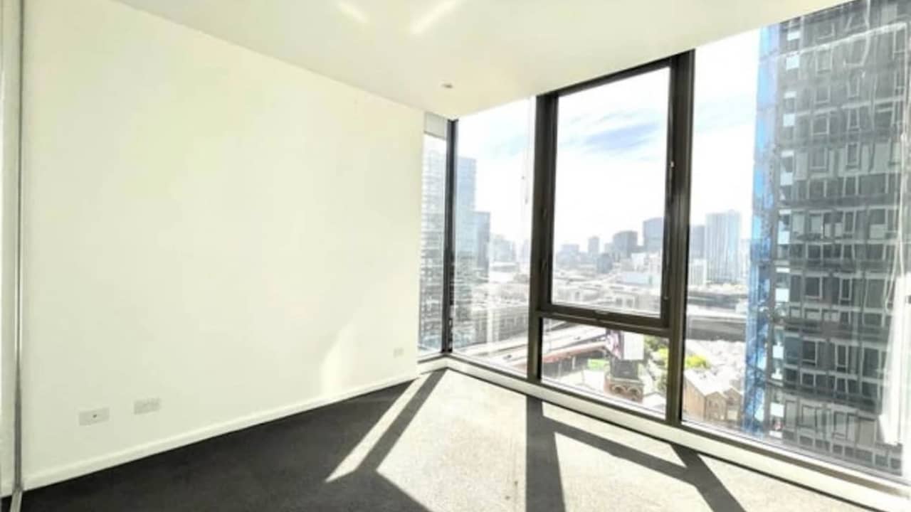 Unfurnished room with own bathroom